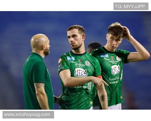 足球明星亨德森的辉煌历程与对足球的热爱与奉献精神 足球明星亨德森的辉煌历程与对足球的热爱与奉献精神