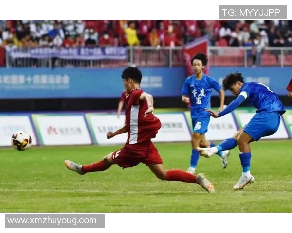 重庆足球队在全运会积分榜上以58分稳居第一名展现强劲实力 重庆足球队在全运会积分榜上以58分稳居第一名展现强劲实力